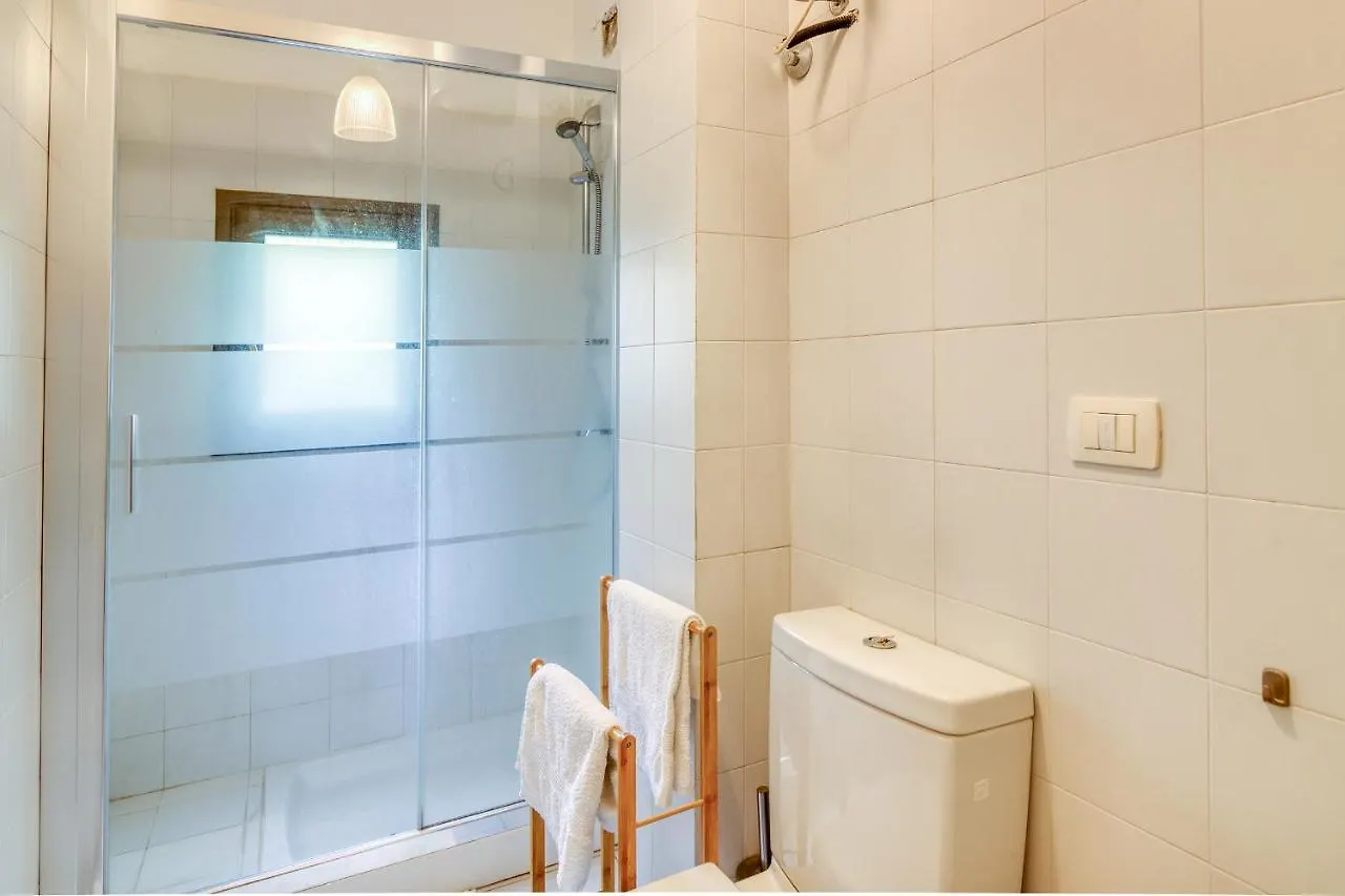 Apartment Mithos House Few Min From Sea -Happy Rentals Catania