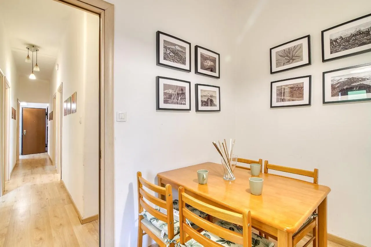 Mithos House Few Min From Sea -Happy Rentals Catania Apartment