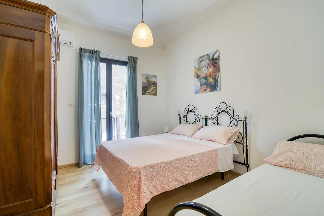 Mithos House Few Min From Sea -Happy Rentals Catania 0*,